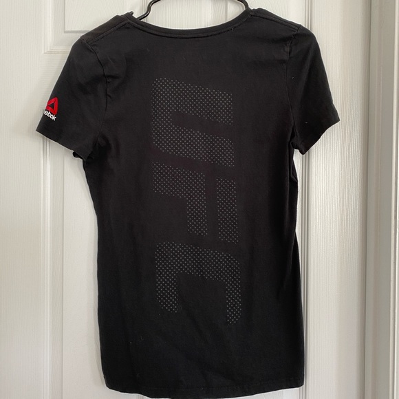 UFC v-neck tee - Reebok - Picture 4 of 6